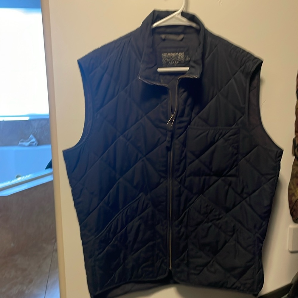 J.Crew Insulated Quilted Vest (navy blue)